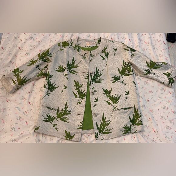Saks Fifth Ave Woman’s Kimono Style Blazer Beige With Green Leaves Size 10 - Picture 4 of 12